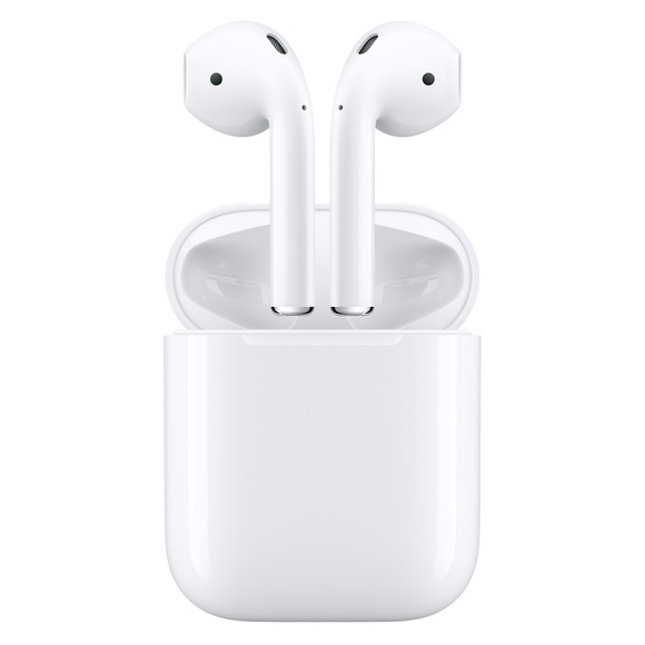 Apple AirPods White Earbuds with Charging Case